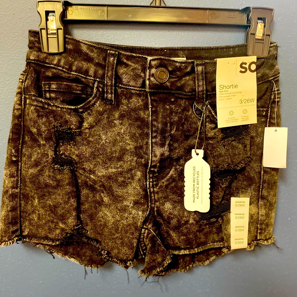 Distressed shorts